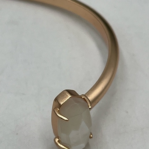Kendra Scott Edie Rose Gold Ivory Mother of Pearl Cuff Adjustable Bracelet - Picture 7 of 16